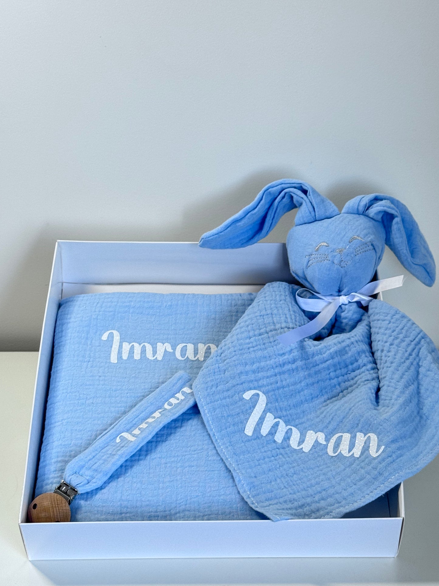 Coffret Carnet de Santé + Attache Tétine + Doudou lapin